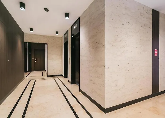 Urban - Luxury 2-bedroom, Mennica Residence&41 *